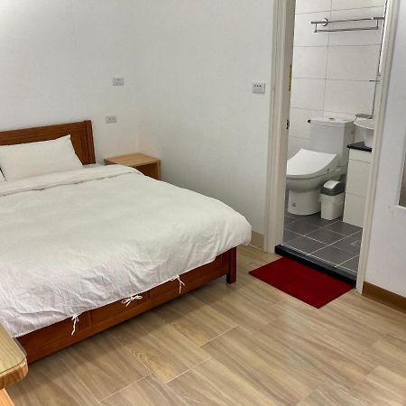 Golden Station Homestay T'ai-tung Esterno foto