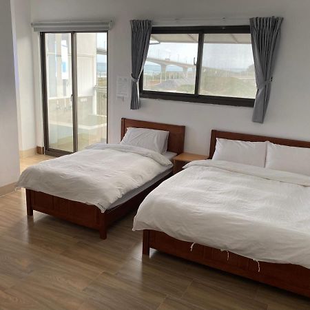 Golden Station Homestay T'ai-tung Esterno foto