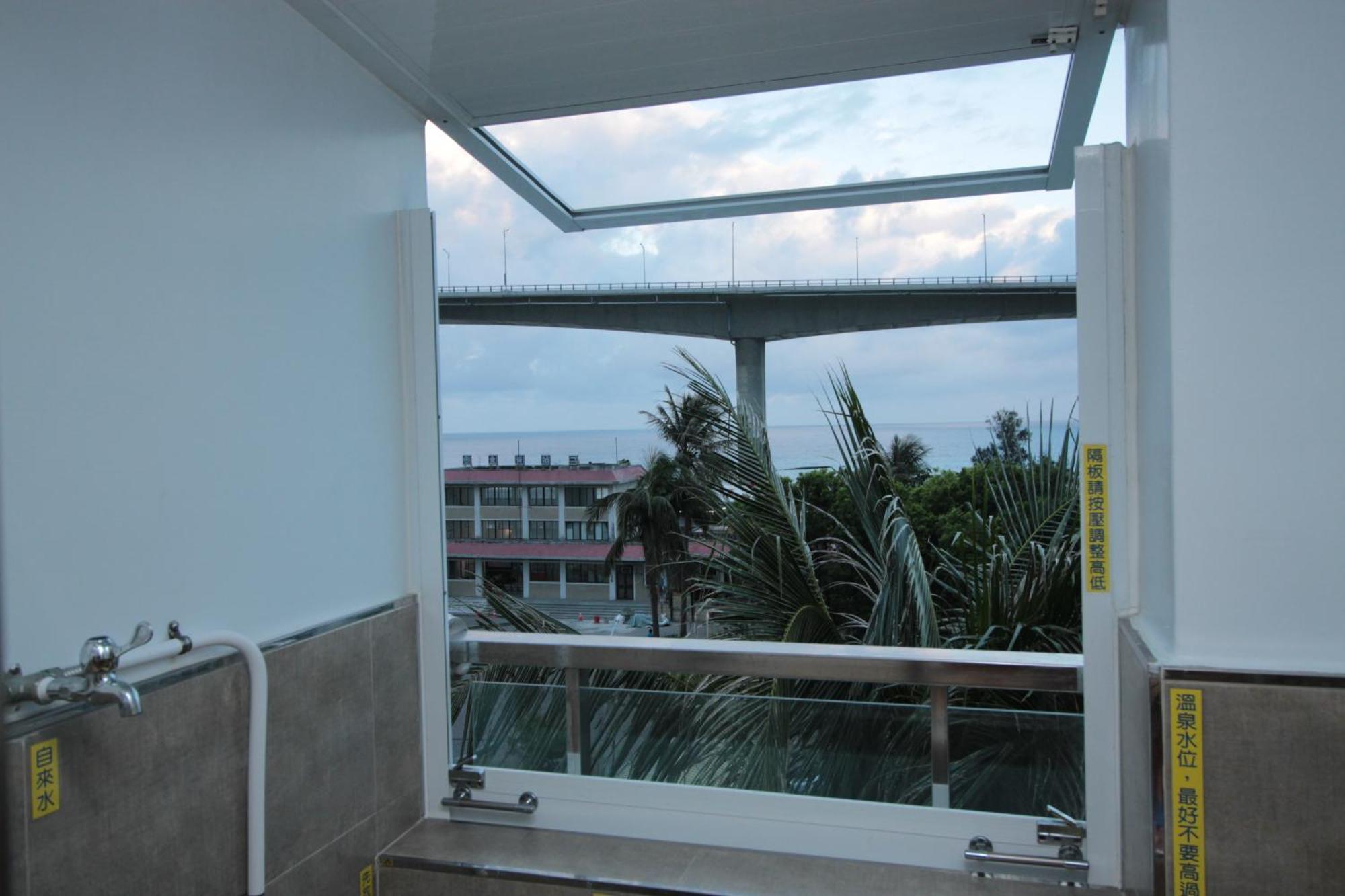 Golden Station Homestay T'ai-tung Esterno foto